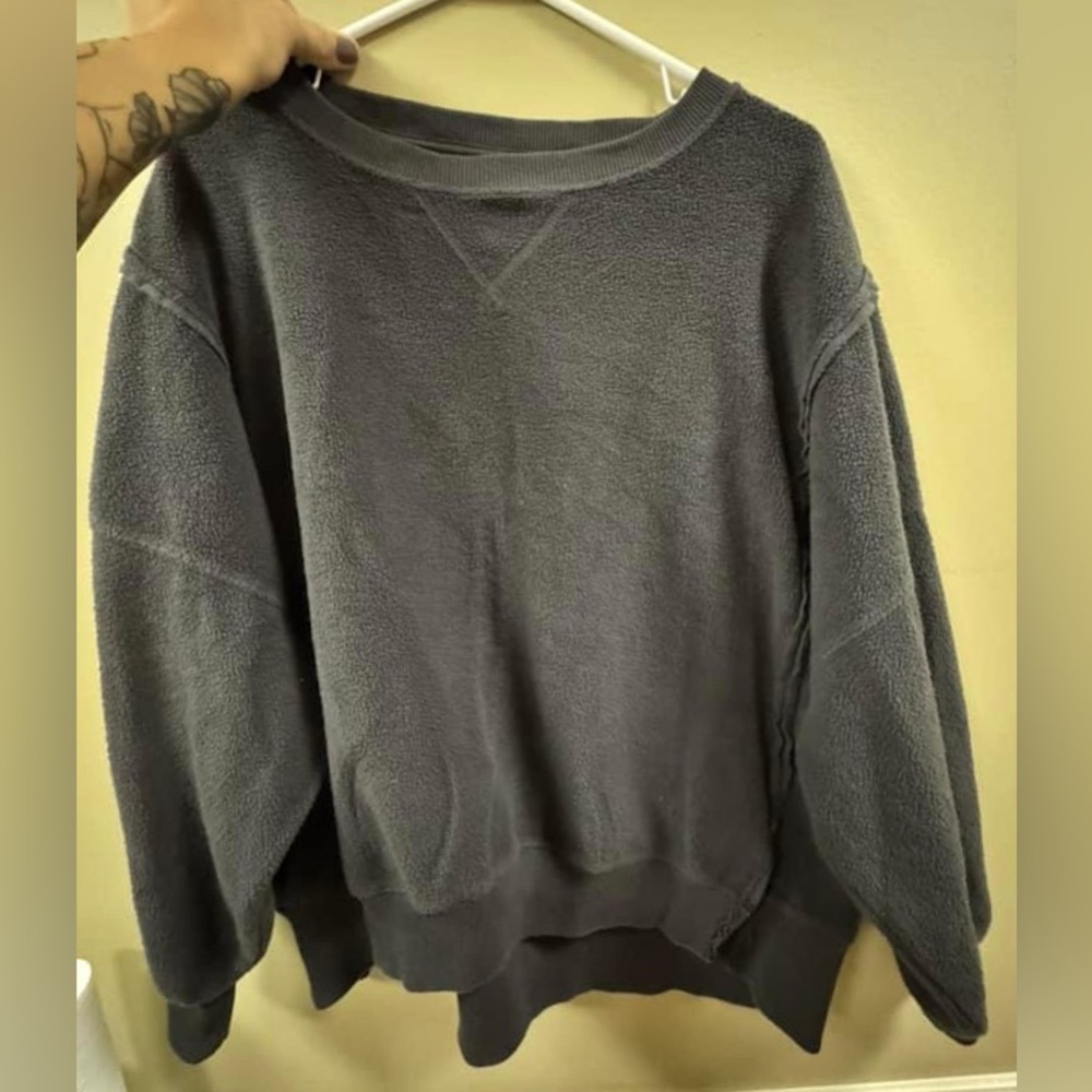 American Eagle Huggable Oversized Pullover